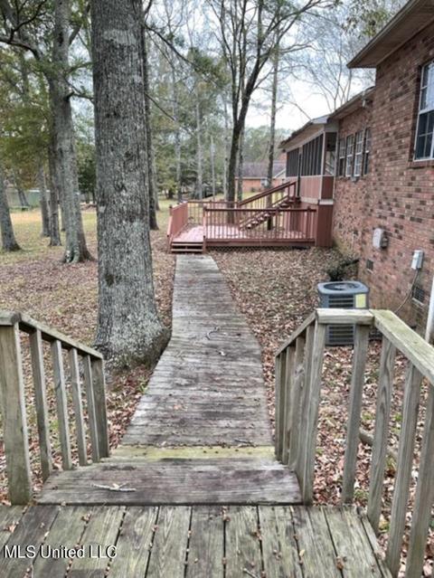 4302 Pine Lake Dr, Terry, MS 39170 photo 2