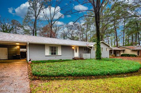5535 Pine Lane Dr, Jackson, MS 39211 photo 1