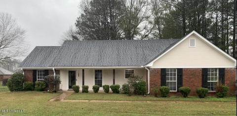 782 Highpoint Dr, Byram, MS 39272 photo 1