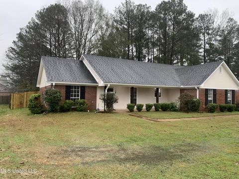 782 Highpoint Dr, Byram, MS 39272 photo 2