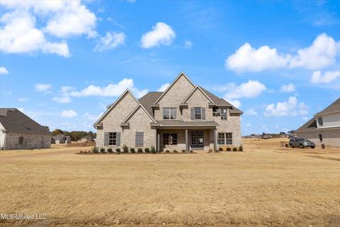 8108 Briscoe Dr, Olive Branch, MS 38654 photo 2