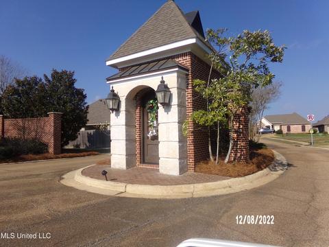 635 Westhill Rd, Brandon, MS 39042 photo 3