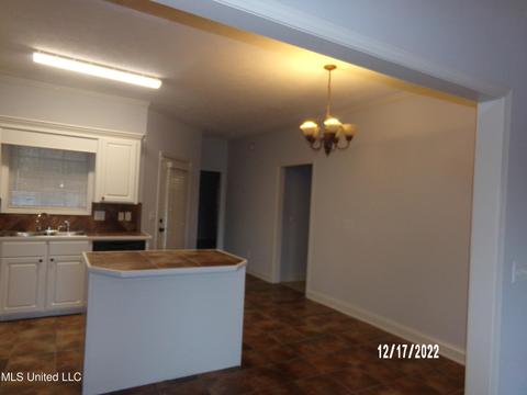 635 Westhill Rd, Brandon, MS 39042 photo 8