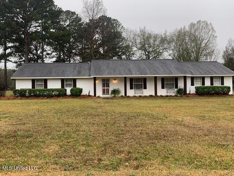 618 N Kathy Cir, Canton, MS 39046
