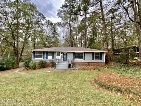 1761 Brecon Dr, Jackson, MS 39211 photo 1