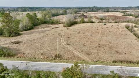 0003 Nola Rd NE, Brookhaven, MS 39601