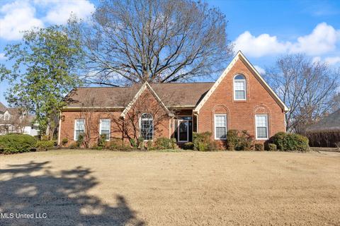 8148 Rosemont Dr, Olive Branch, MS 38654