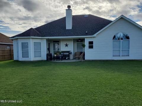 6900 Gregory Dr, Biloxi, MS 39532 photo 11