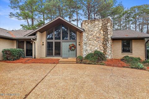 128 Brae Burn Dr, Jackson, MS 39211 photo 3