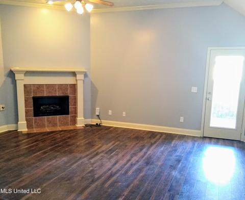 706 Trinity Ln, Ridgeland, MS 39157 photo 2