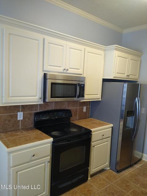 706 Trinity Ln, Ridgeland, MS 39157 photo 5