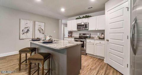 2001 Pettits Ln, Long Beach, MS 39560 photo 6