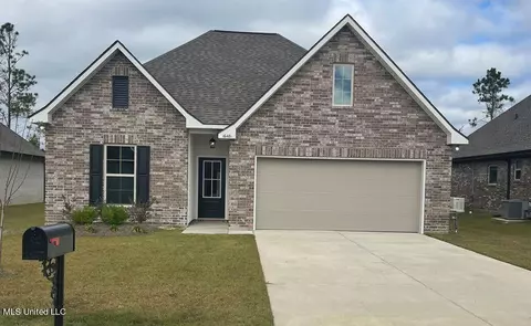 16481 Millsaps Ave, Gulfport, MS 39503