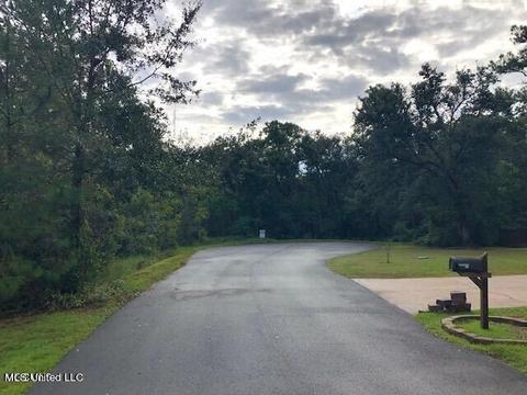 Redwood Lane, Pass Christian, MS 39571