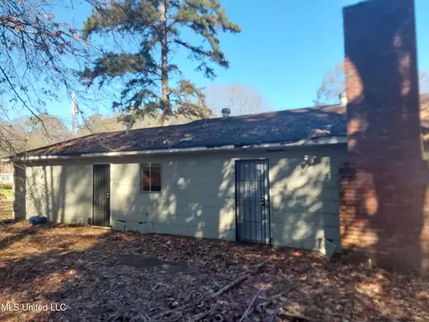 939 Westway St, Jackson, MS 39212 photo 3