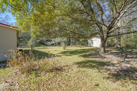 20569 Saucier Lizana Rd, Saucier, MS 39574 photo 7