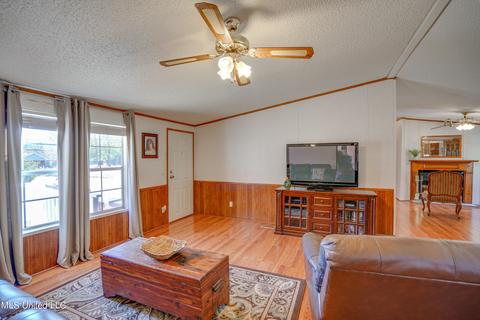 20569 Saucier Lizana Rd, Saucier, MS 39574 photo 16
