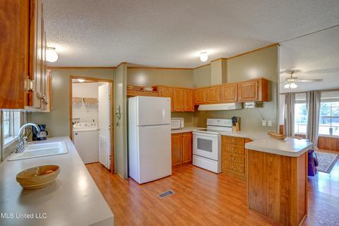 20569 Saucier Lizana Rd, Saucier, MS 39574 photo 25