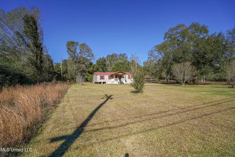 20569 Saucier Lizana Rd, Saucier, MS 39574 photo 3