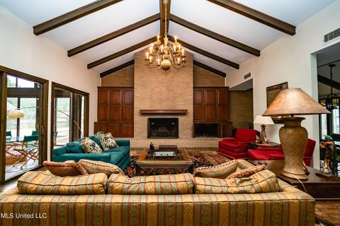 257 Brae Burn Dr, Jackson, MS 39211 photo 8