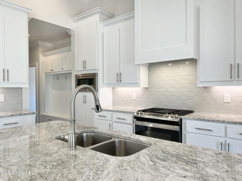 175 Cornerstone Dr, Brandon, MS 39042 photo 7
