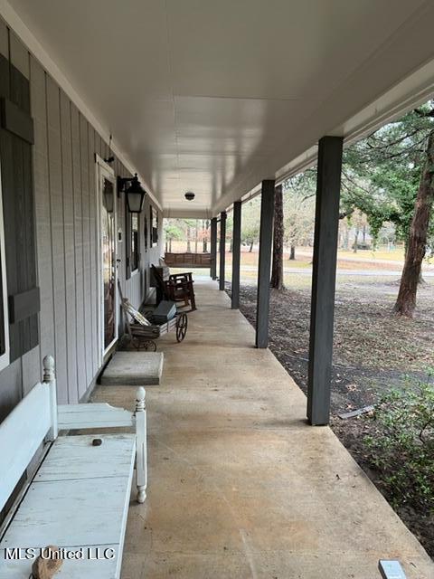 1226 Wesley Dr, Jackson, MS 39209 photo 2