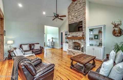 110 Coals Hill Xing, Flora, MS 39071 photo 9