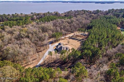 683 Twelve Oaks Trce, Canton, MS 39046 photo 11