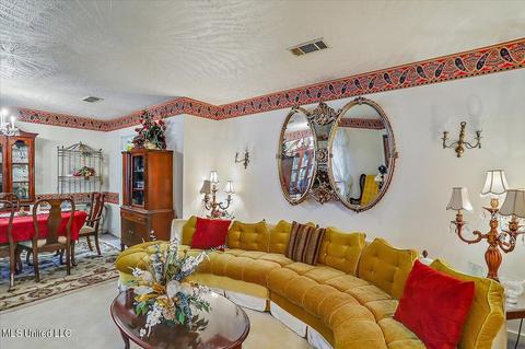 6836 Franklin D Roosevelt Dr, Jackson, MS 39213 photo 8