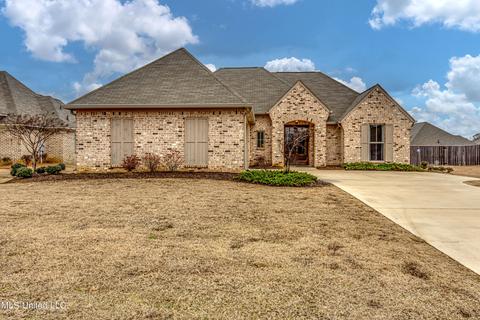 183 Falls Crossing Xing, Madison, MS 39110 photo 2