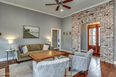 183 Falls Crossing Xing, Madison, MS 39110 photo 10