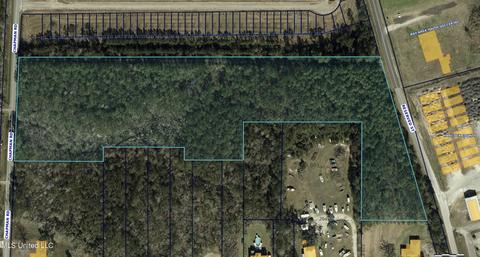 10060 Chapman Rd, Bay Saint Louis, MS 39520