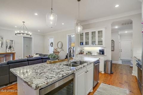 126 Hampton Ln, Madison, MS 39110 photo 10