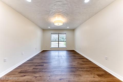 15401 Old River Road Loop, Vancleave, MS 39565 photo 9