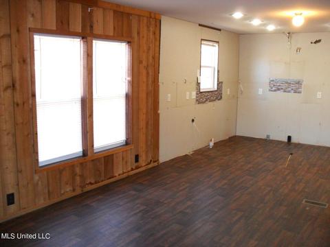102 Longview Dr, Coldwater, MS 38618 photo 18