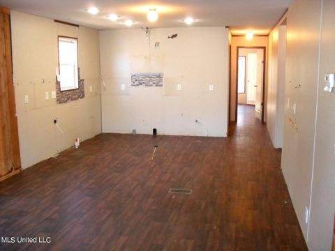 102 Longview Dr, Coldwater, MS 38618 photo 17