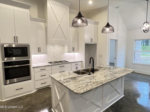 171 Cornerstone Dr, Brandon, MS 39042 photo 9