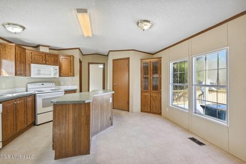 21890 Andre Dr, Saucier, MS 39574 photo 7