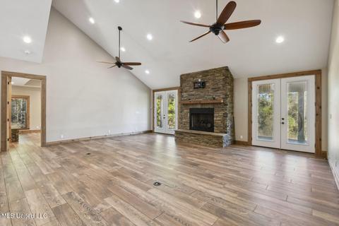 14964 Mitley Ln, Saucier, MS 39574 photo 5