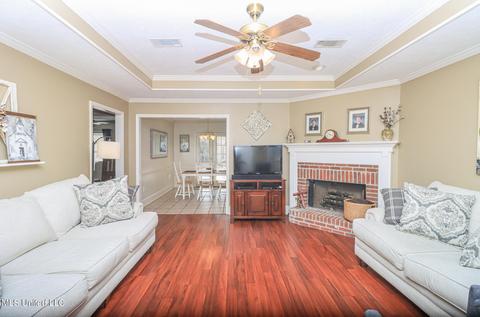 2045 S S Cobblestone Cv, Brandon, MS 39042 photo 8