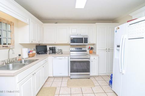 2045 S S Cobblestone Cv, Brandon, MS 39042 photo 16