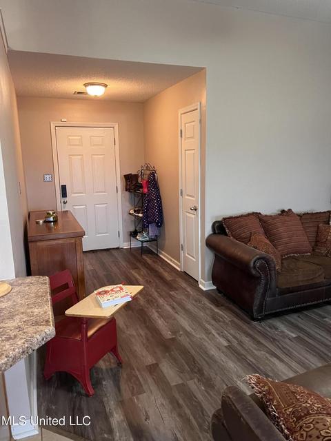 6777 Tyler Dr, Walls, MS 38680 photo 5