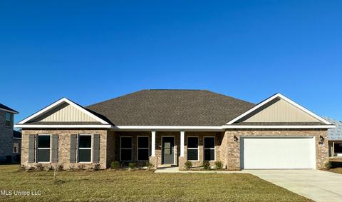12276 Savannah Cir, Ocean Springs, MS 39564