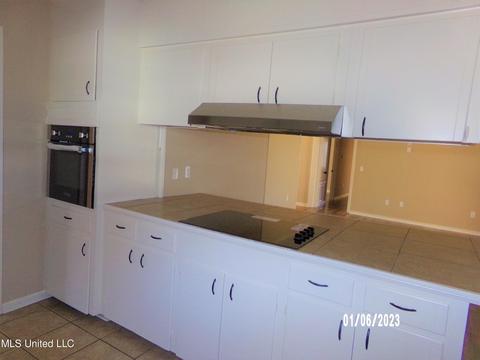4963 Forest Hill Rd, Byram, MS 39272 photo 7