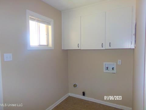 4963 Forest Hill Rd, Byram, MS 39272 photo 10