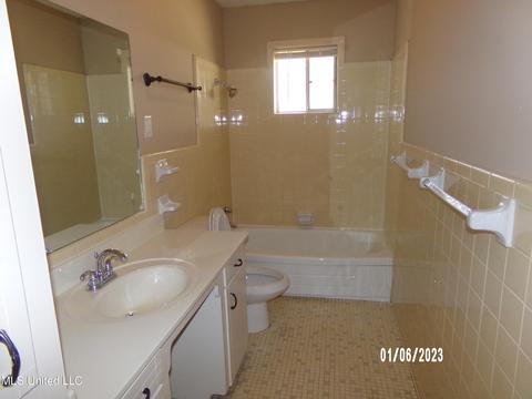 4963 Forest Hill Rd, Byram, MS 39272 photo 14
