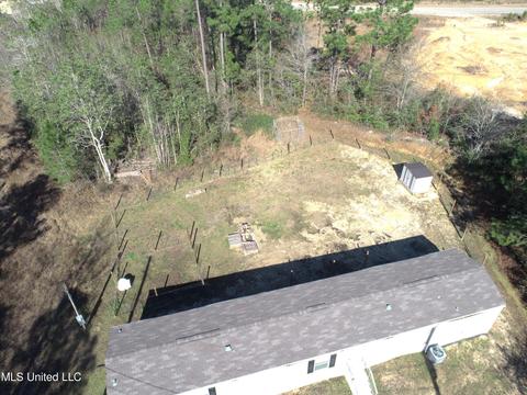 18231 Leslis Ln, Saucier, MS 39574 photo 19