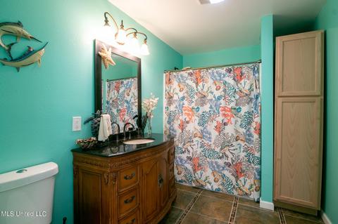 10199 S River Dr, Biloxi, MS 39532 photo 17