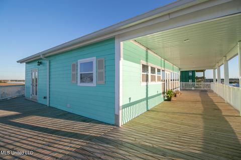 10199 S River Dr, Biloxi, MS 39532 photo 24
