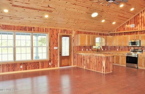 4207 Highway 63 S, Lucedale, MS 39452 photo 2